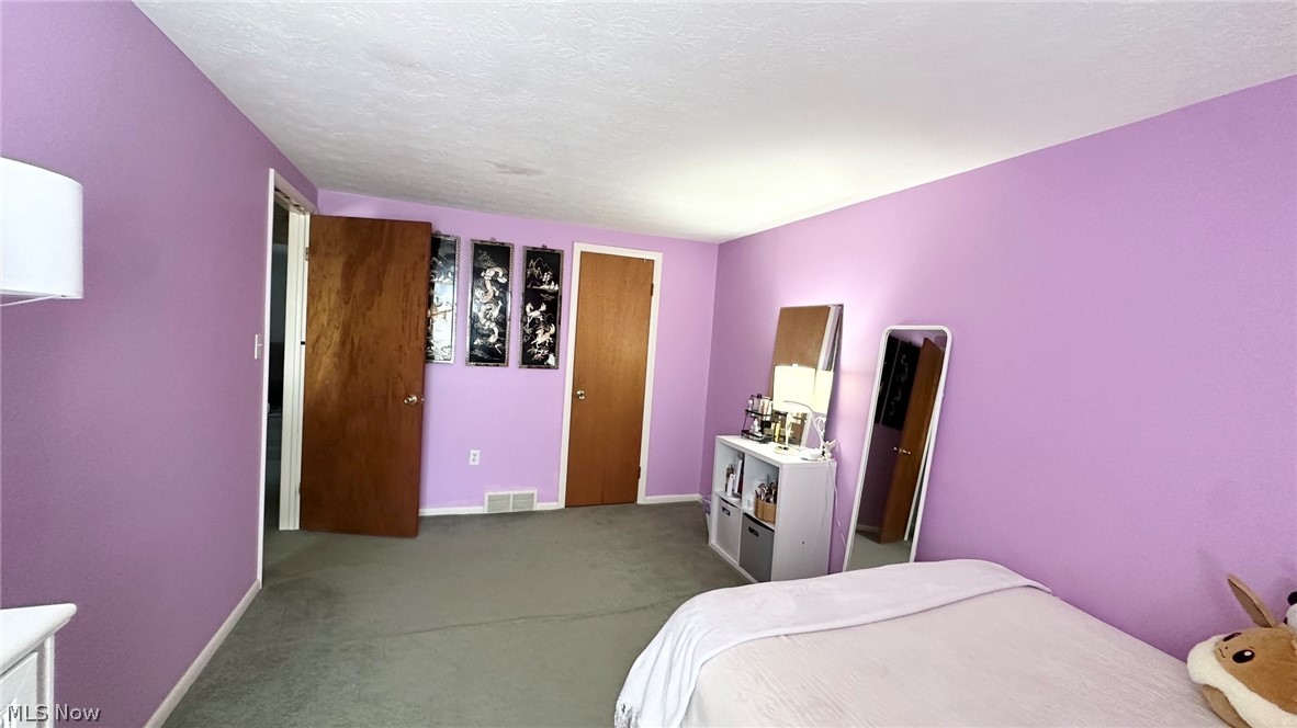6960 S Parkway Drive Middleburg Heights OH 44130