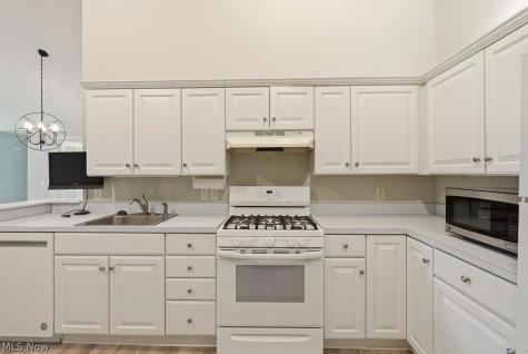 5620 Emerald Ridge Parkway Solon OH 44139