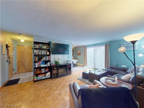 1390 Golden Gate Boulevard Mayfield Heights OH 44124