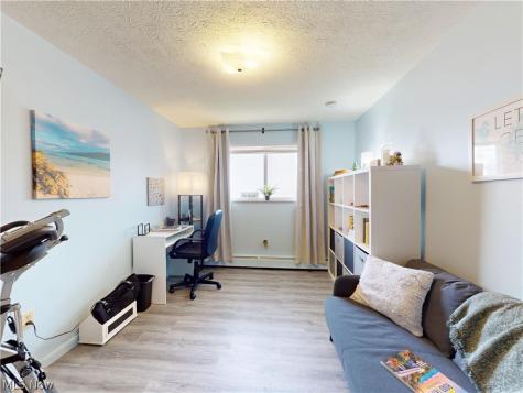 1390 Golden Gate Boulevard Mayfield Heights OH 44124