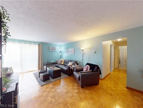 1390 Golden Gate Boulevard Mayfield Heights OH 44124