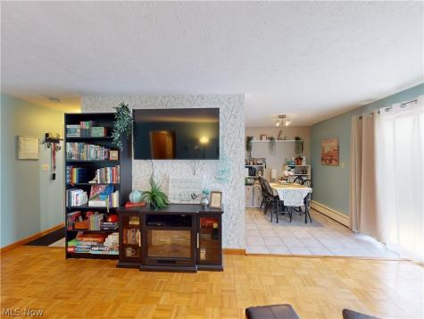 1390 Golden Gate Boulevard Mayfield Heights OH 44124