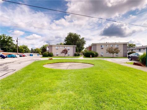 1390 Golden Gate Boulevard Mayfield Heights OH 44124