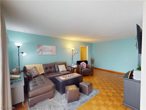1390 Golden Gate Boulevard Mayfield Heights OH 44124