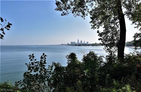 11609 Lake Avenue Cleveland OH 44102