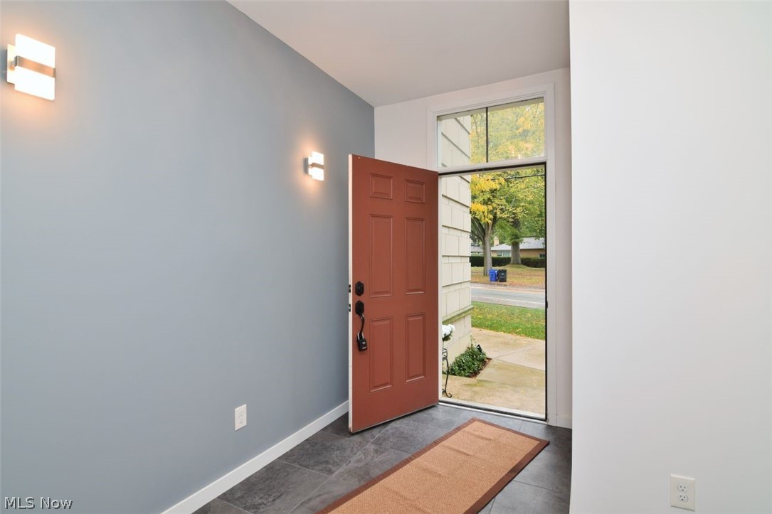 11609 Lake Avenue Cleveland OH 44102