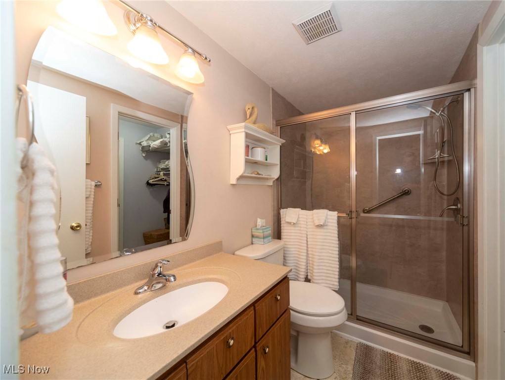 1801 E Perry Street Port Clinton OH 43452