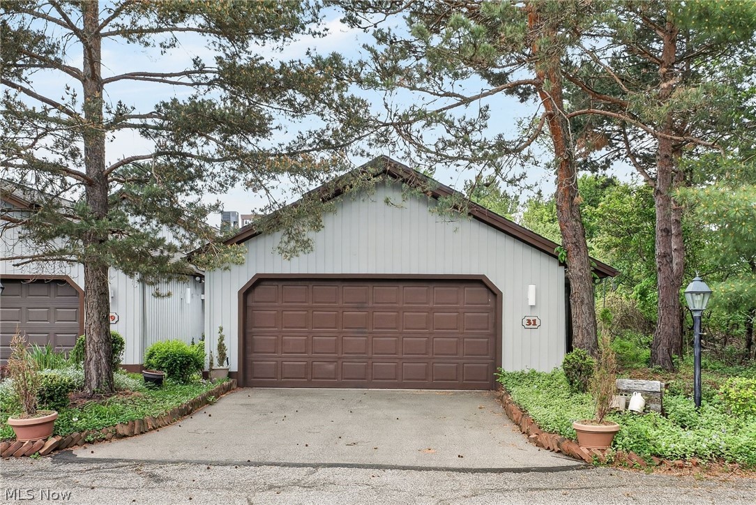 31 Pinewood Drive Medina OH 44256