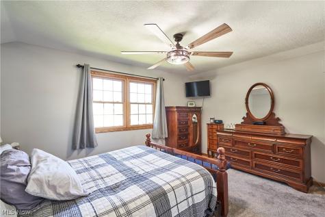 2574 Cardington Green Uniontown OH 44685