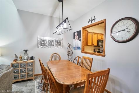 2574 Cardington Green Uniontown OH 44685