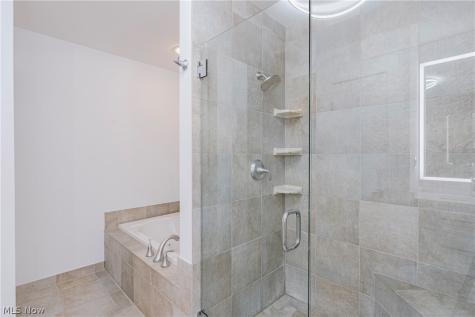 701 W Lakeside Avenue Cleveland OH 44113