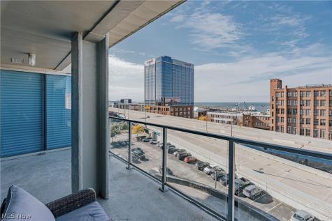 701 W Lakeside Avenue Cleveland OH 44113