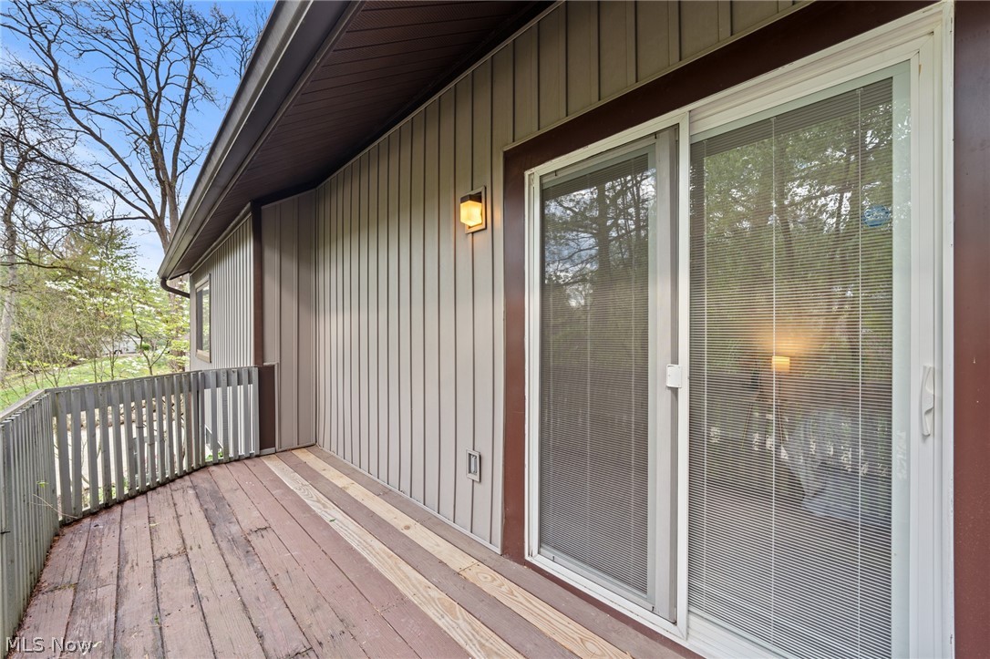 2129 Pinebrook Trail Cuyahoga Falls OH 44223