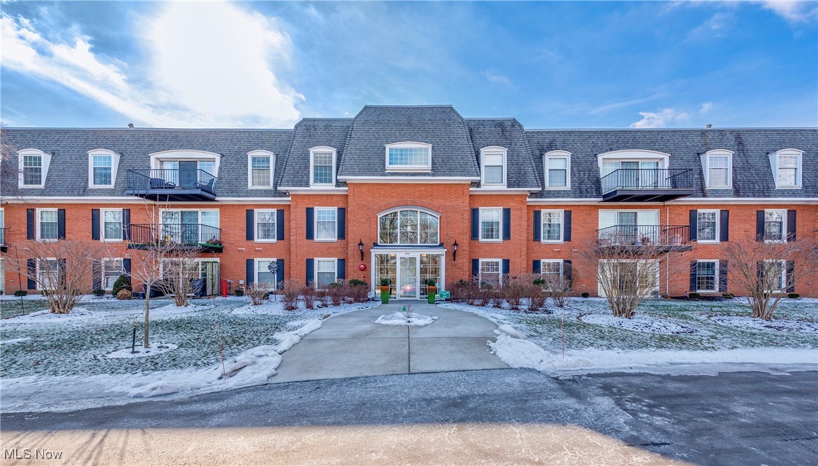 22701 Center Ridge Road Rocky River OH 44116