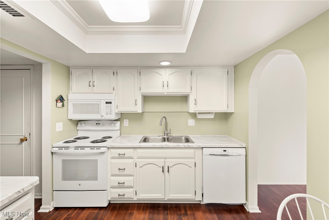 22701 Center Ridge Road Rocky River OH 44116