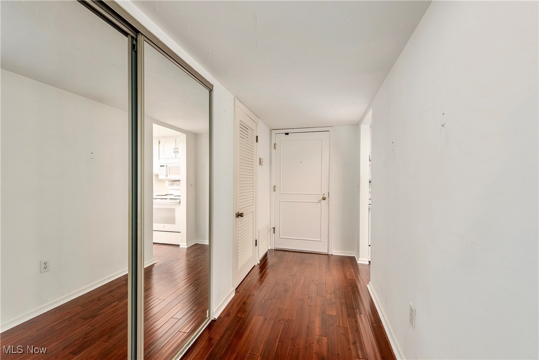 22701 Center Ridge Road Rocky River OH 44116