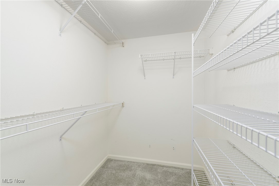 22701 Center Ridge Road Rocky River OH 44116