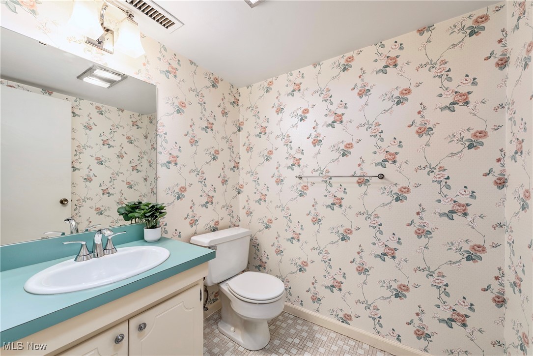 22701 Center Ridge Road Rocky River OH 44116