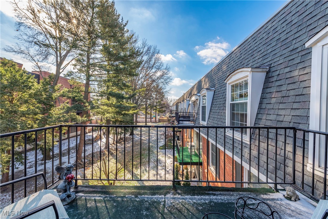 22701 Center Ridge Road Rocky River OH 44116