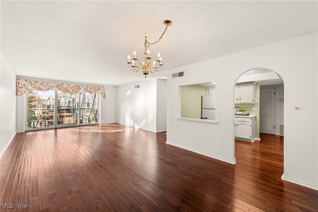 22701 Center Ridge Road Rocky River OH 44116