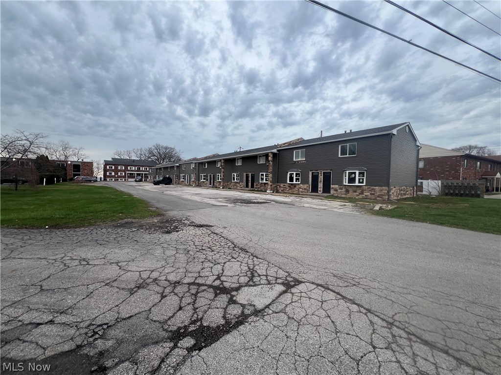 3960 W Erie Avenue Lorain OH 44053