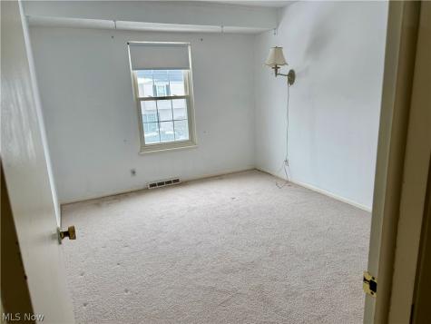 8140 Independence Drive Mentor OH 44060