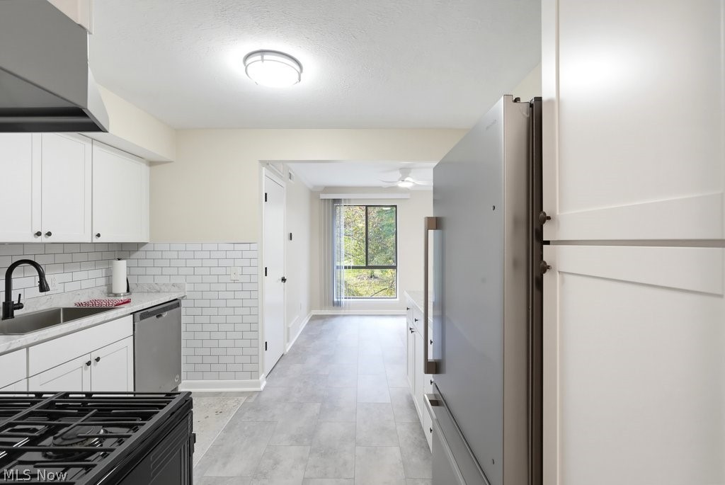 6320 Greenwood Sagamore Hills OH 44067