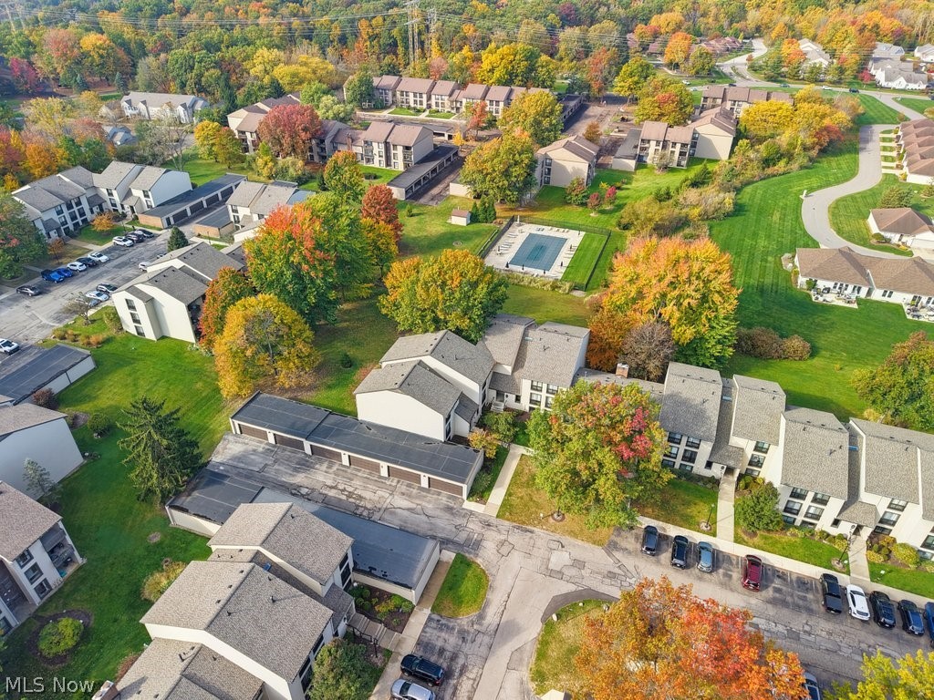 6320 Greenwood Sagamore Hills OH 44067