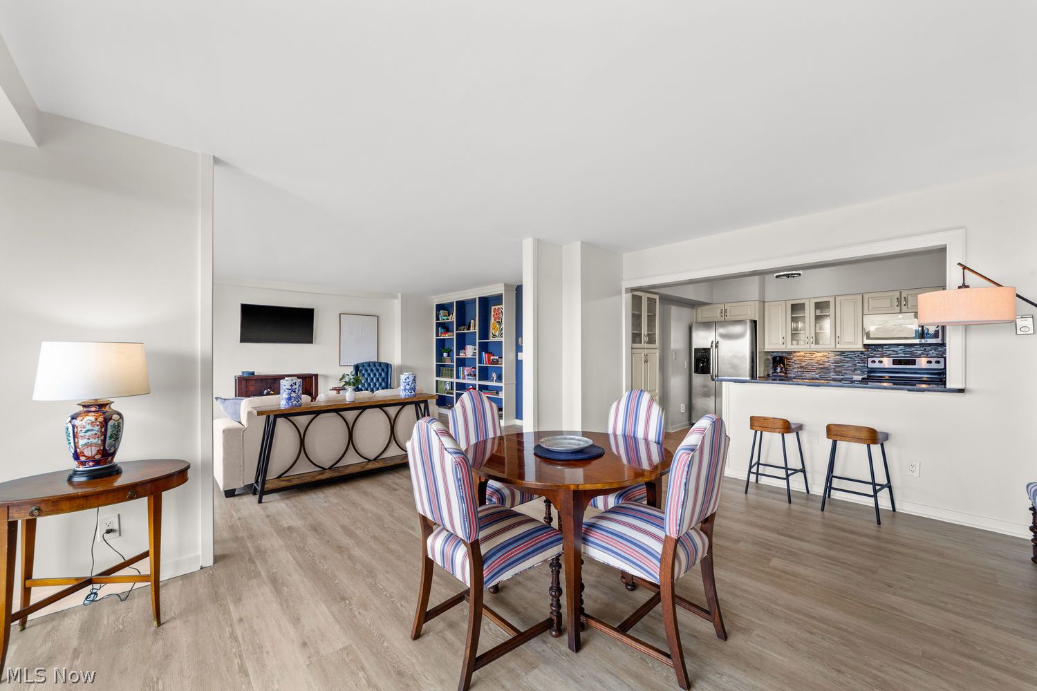 One Bratenahl Place Bratenahl OH 44108