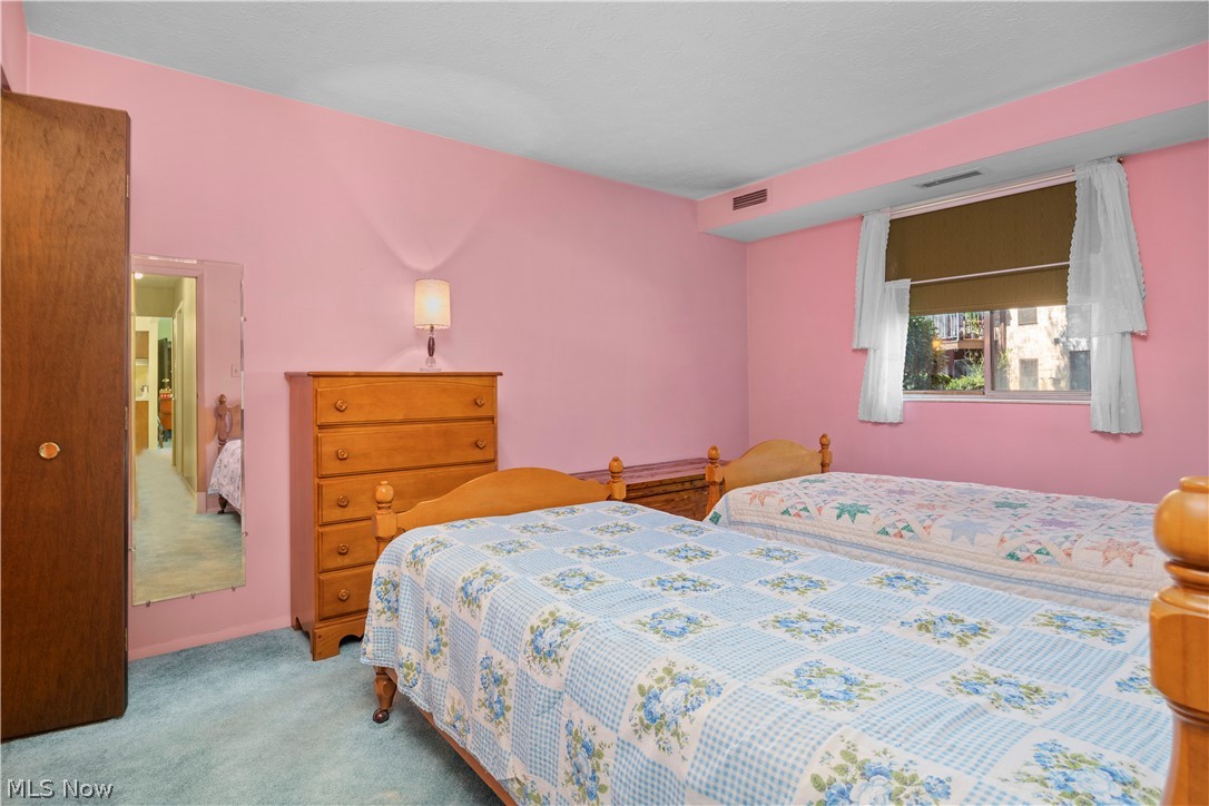 16375 Heather Lane Middleburg Heights OH 44130