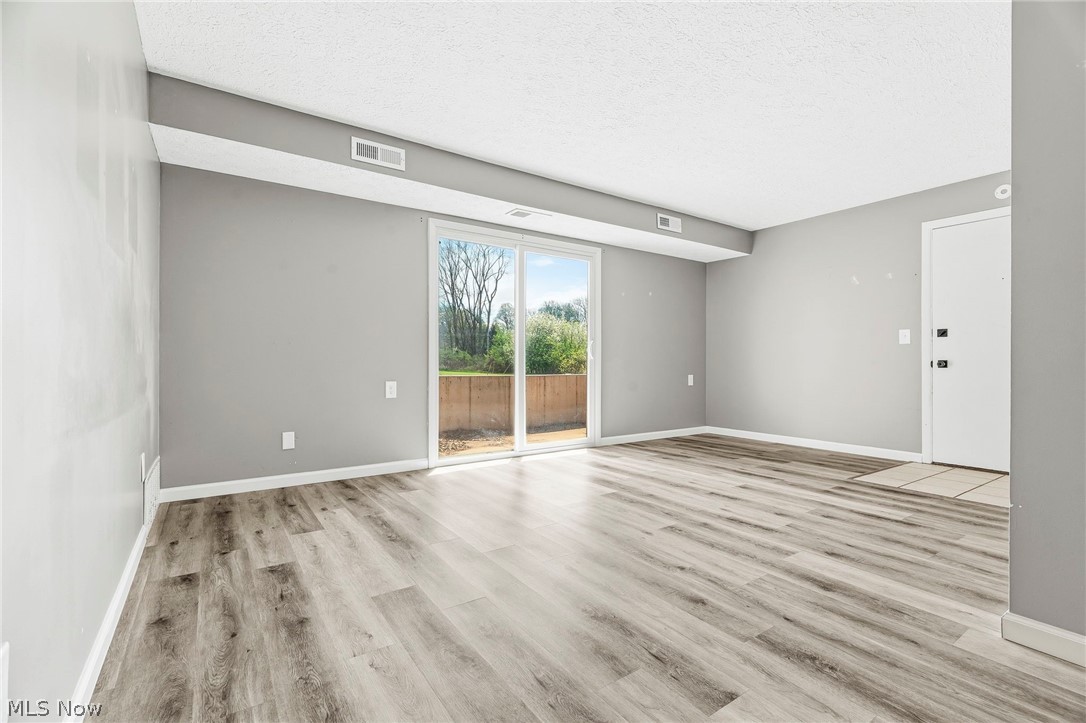 5240 Emil Avenue SW Navarre OH 44662