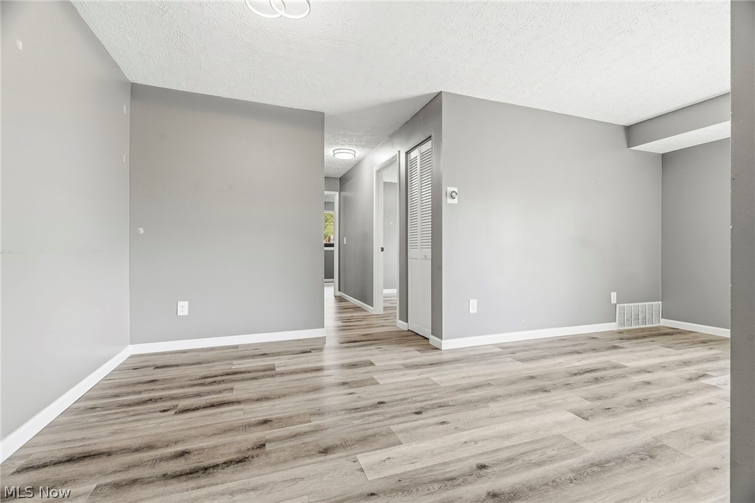 5240 Emil Avenue SW Navarre OH 44662