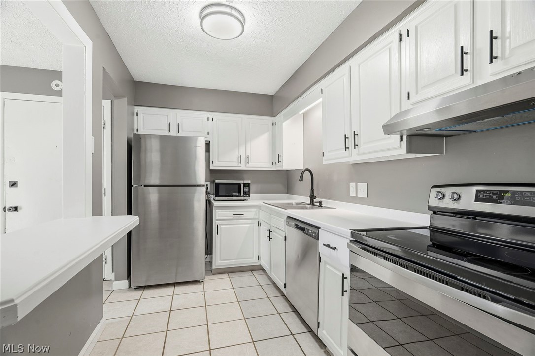 5240 Emil Avenue SW Navarre OH 44662