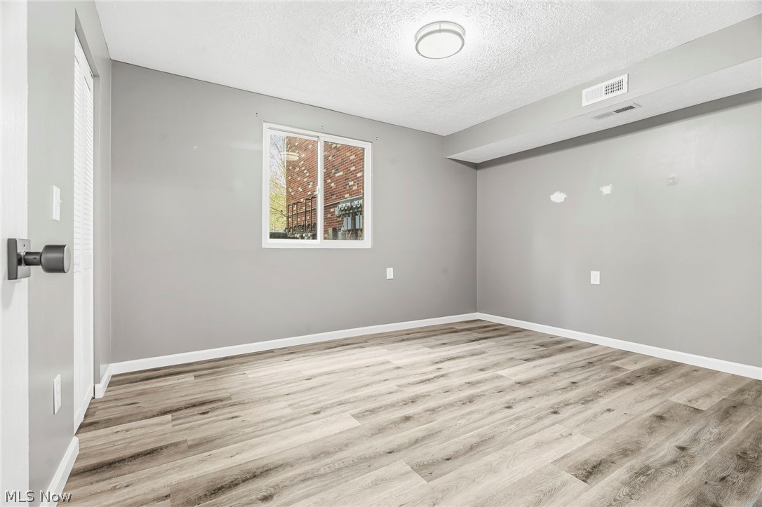 5240 Emil Avenue SW Navarre OH 44662