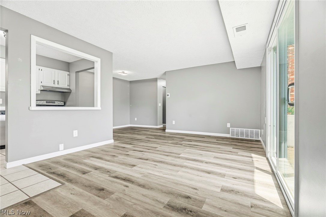 5240 Emil Avenue SW Navarre OH 44662
