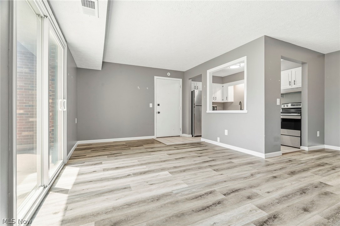 5240 Emil Avenue SW Navarre OH 44662