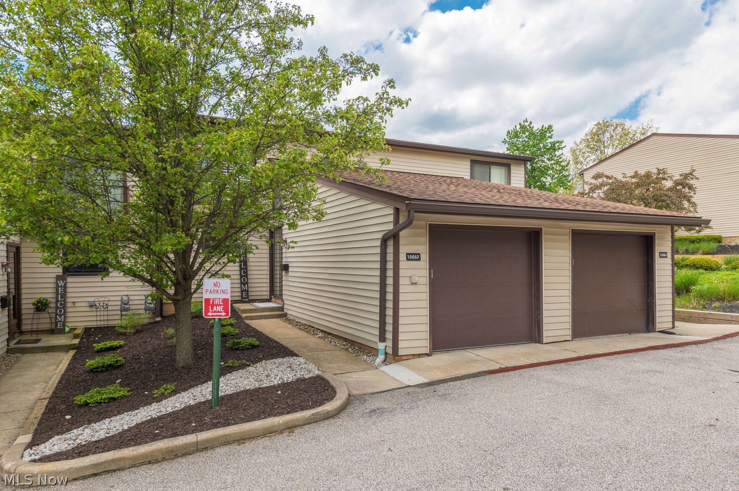15057 Pine Valley Trail Middleburg Heights OH 44130