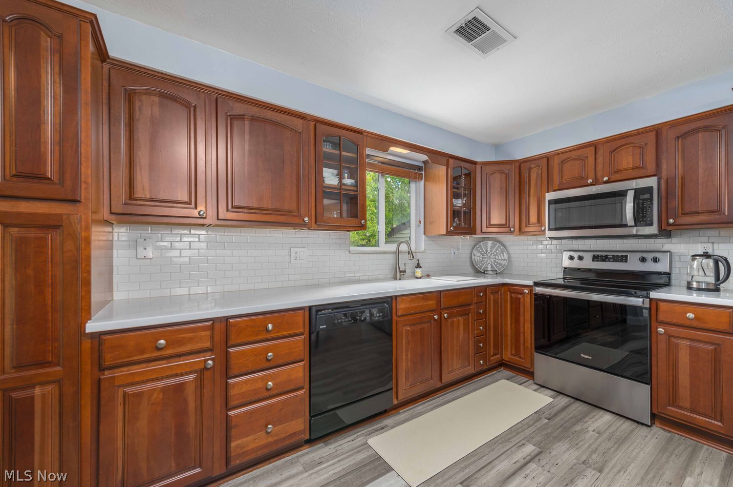 15057 Pine Valley Trail Middleburg Heights OH 44130