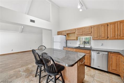 31 Pinewood Drive Medina OH 44256