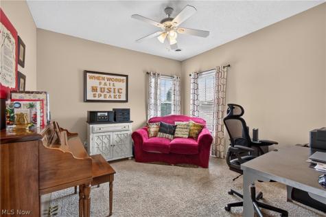1321 Cascade Circle NW Canton OH 44708