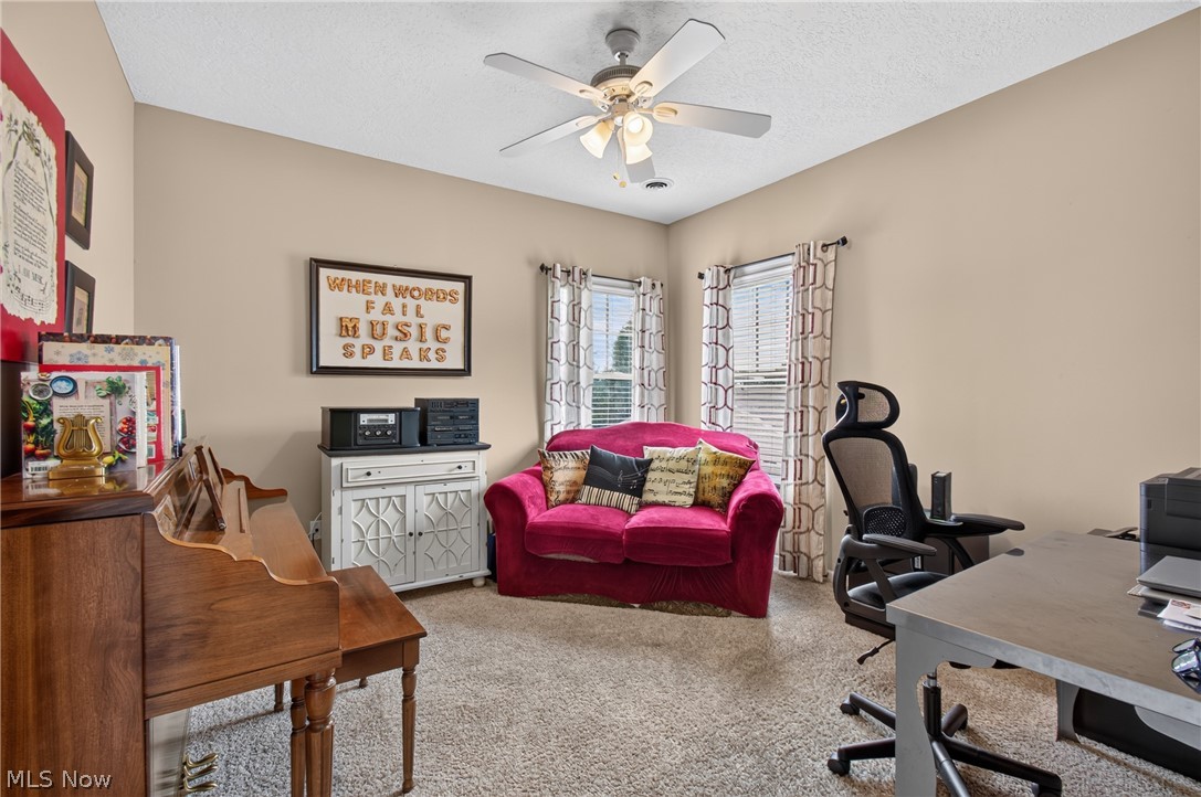 1321 Cascade Circle NW Canton OH 44708