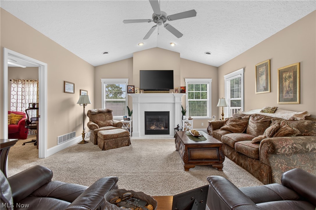 1321 Cascade Circle NW Canton OH 44708