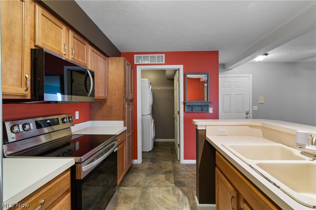 23003 Chandlers Lane Olmsted Falls OH 44138
