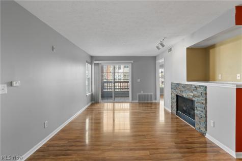 23003 Chandlers Lane Olmsted Falls OH 44138
