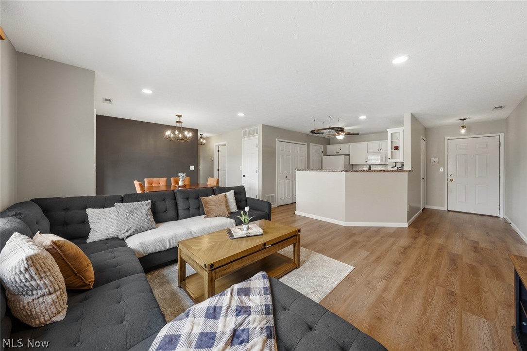 8528 Spencer Court North Ridgeville OH 44039