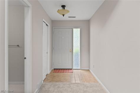 82 Silver Valley Boulevard Munroe Falls OH 44262