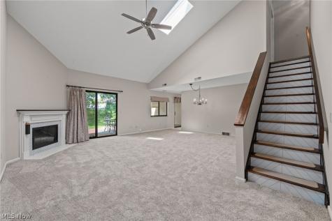 82 Silver Valley Boulevard Munroe Falls OH 44262
