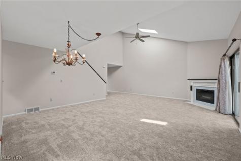 82 Silver Valley Boulevard Munroe Falls OH 44262