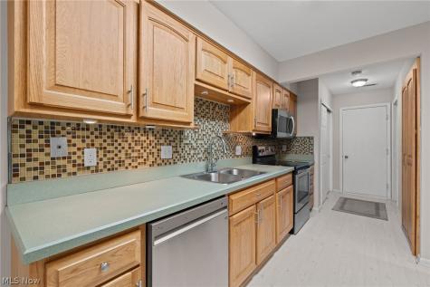82 Silver Valley Boulevard Munroe Falls OH 44262
