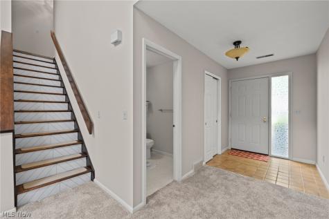 82 Silver Valley Boulevard Munroe Falls OH 44262